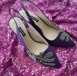 Nine West Grapevine Satin Pumps